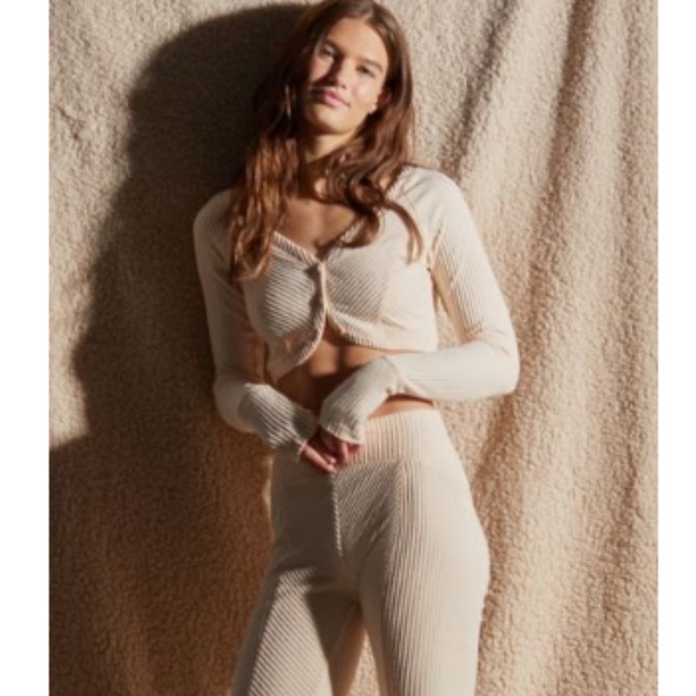 Urban Outfitters out from under set in ivory